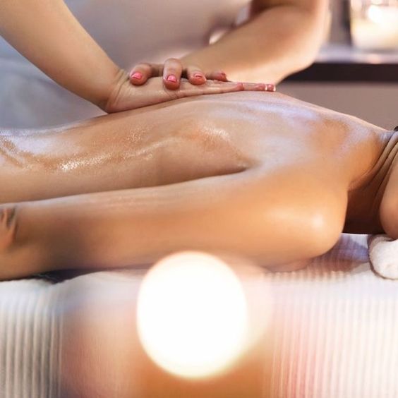 Szukam dyskretnej dziewczyny do wzajemnego masażu  - Zdjęcie 1