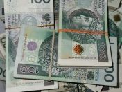 Przystojny prawnik szuka ...stała relacja