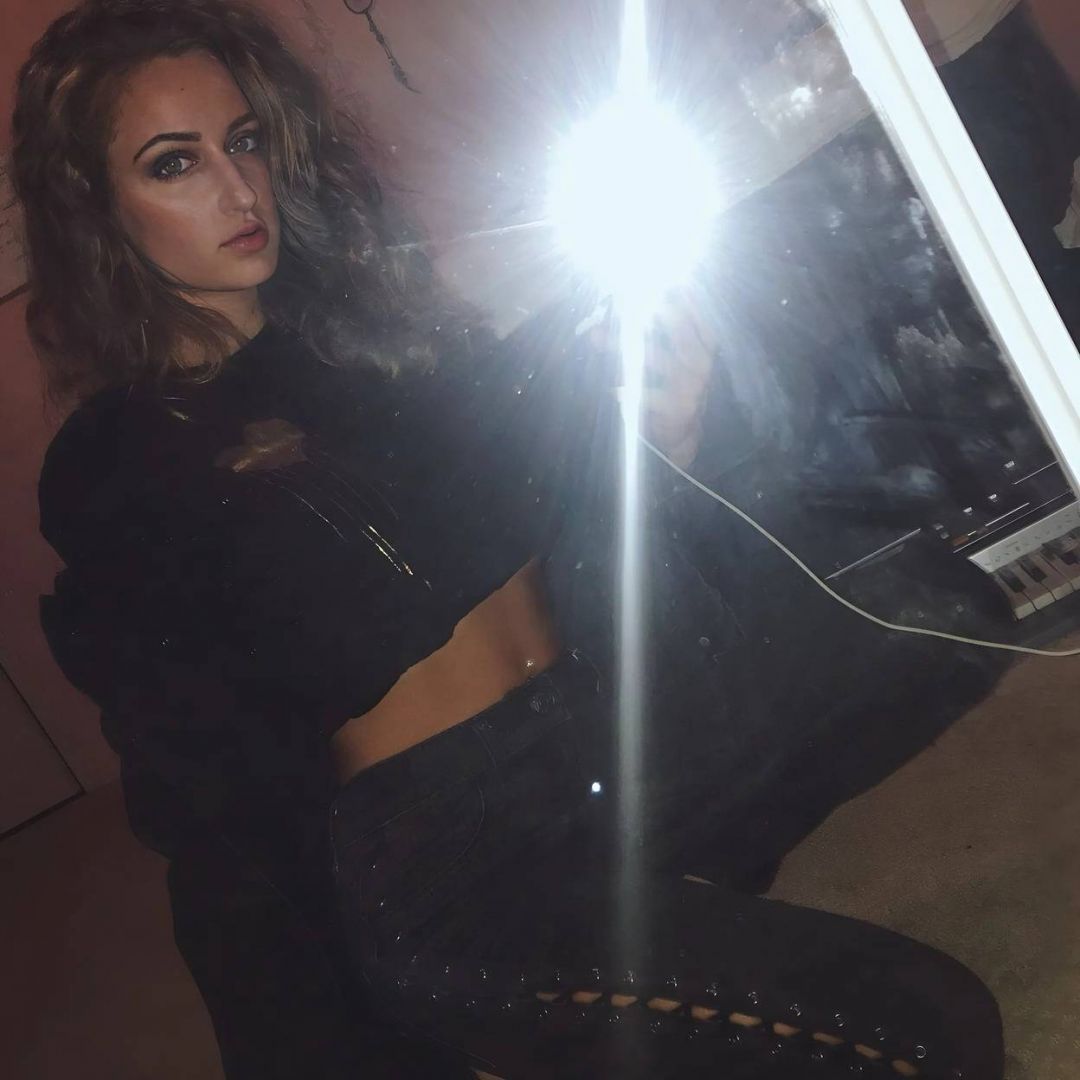 Chętnie poznam kogoś na szybki numerek  - Zdjęcie 1