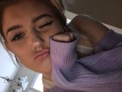 Zostałam sama, masz czas?