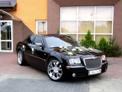 Chrysler 300C do ślubu Nestor Baron na wesele Auta zabytkowe